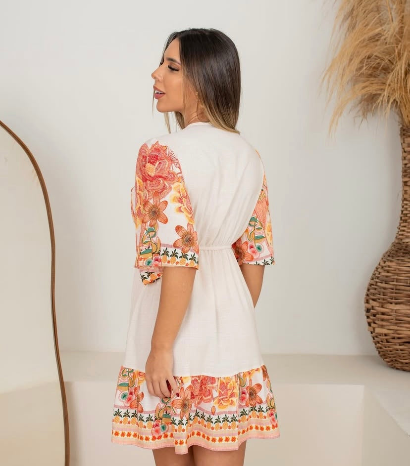 Vestido Curto Flores do Sol